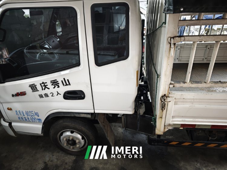 Dongfeng W17 102 hp 4X2 3.3 m - სატვირთო ჩინეთიდან