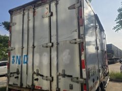 Foton Ollin light truck 4.14 m - photo 2