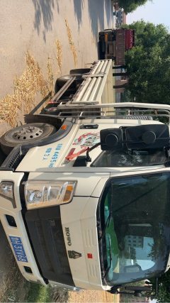 SINOTRUK HOWO Light Duty Truck Hanjiang M 140 hp 4X2 4.15 m - ფოტო 2
