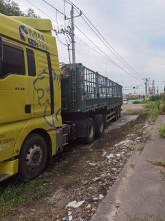 Sinotruk Sitrak G7 460 hp 6X4 - photo 3