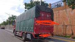 Dongfeng Liuzhou Chenglong H5 350 hp 4X2 6.8 m - ფოტო 3
