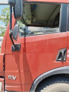 FAW Jiefang V 220 hp 6X2 4.5 m - photo 6