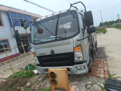 SINOTRUK HOWO Light Duty Truck Hanjiang M 140 hp 4X2 4.15 m - ფოტო 1