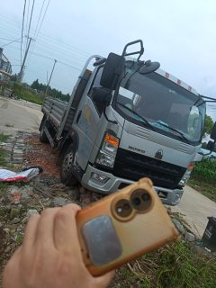 SINOTRUK HOWO Light Duty Truck Hanjiang M 140 hp 4X2 4.15 m - ფოტო 2
