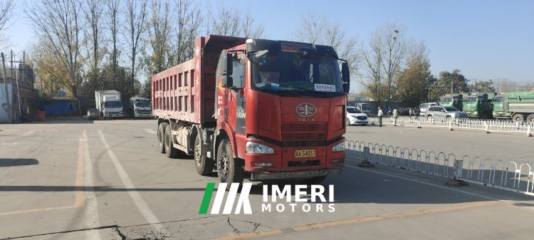 2018 FAW Jiefang J6M 320 hp 8X4 7.5 m