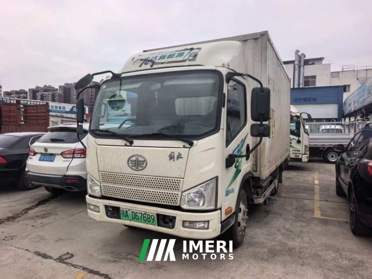 FAW Jiefang J6L 5.29 m - truck from China