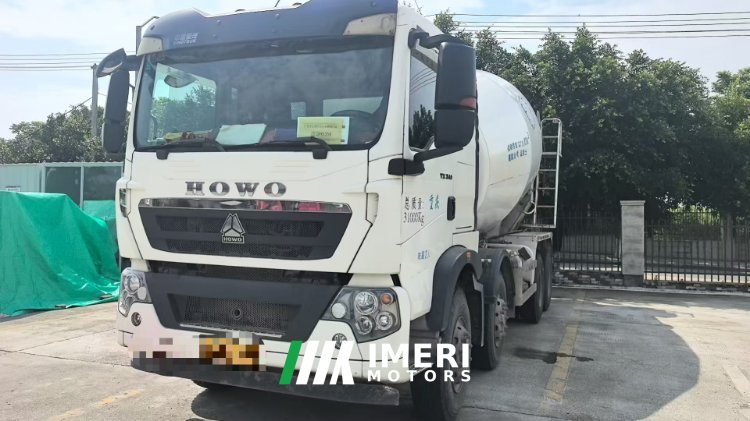 Sinotruk HOWO chassis 340 hp 8X4 - სატვირთო ჩინეთიდან
