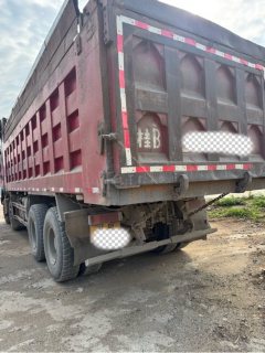 Dongfeng Liuzhou Chenglong H7 500 hp 8X4 8.2 m - photo 7
