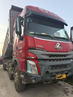 Dongfeng Liuzhou Chenglong H7 500 hp 8X4 8.2 m - photo 2
