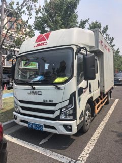 JMC + 146 hp 4X2 3.2 m - ფოტო 1