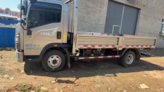 SINOTRUK HOWO Light Duty Truck Hanjiang 140 hp 4X2 3.3 m - ფოტო 3