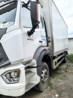 Sinotruk Hohan J7B 240 hp 6.8 m - photo 1