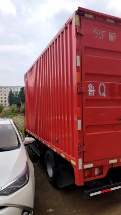 SINOTRUK HOWO Light Duty Truck Hanjiang PRO 155 hp 4X2 4.15 m - ფოტო 2