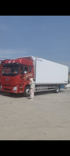 FAW Jiefang J6L 300 hp - ფოტო 2
