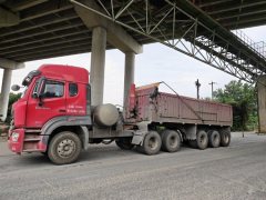 Sinotruk 440 hp 6X4 - ფოტო 2