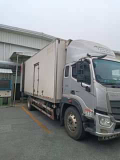 Foton Aumark 5 210 hp 4X2 6.6 m - ფოტო 1