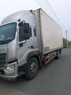 Foton Aumark 5 210 hp 4X2 6.6 m - ფოტო 3