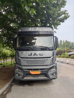 JAC Gallop Q7 560 hp 6X4 - photo 1