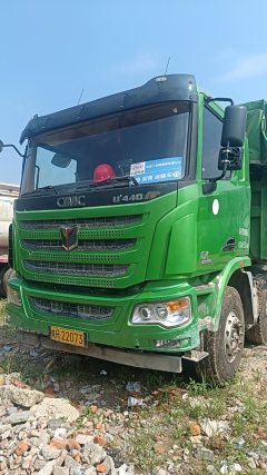 United Trucks U 390 hp 8X4 7.6 m - ფოტო 1