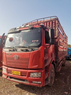 FAW Jiefang J6L 180 hp 4X2 6.75 m - ფოტო 1