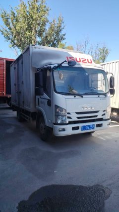 Qingling Isuzu KV100 120 hp 4X2 4.13 m - ფოტო 2