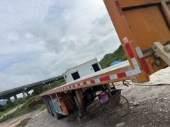 10500.00 m x2550 m flatbed semi-trailer - photo 1