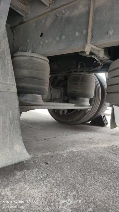 Dongfeng Liuzhou Chenglong M3 200 hp 4X2 8.3 m - ფოტო 6
