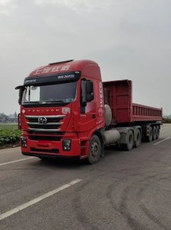 SAIC Hongyan Genlyon 440 hp 6X4 - ფოტო 1