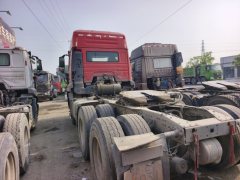 Sinotruk HOWO TS5 460 hp 6X4 - photo 3