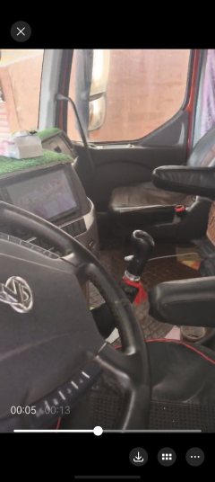 Dongfeng Liuzhou Chenglong H5 290 hp 6X2 7.8 m - ფოტო 3