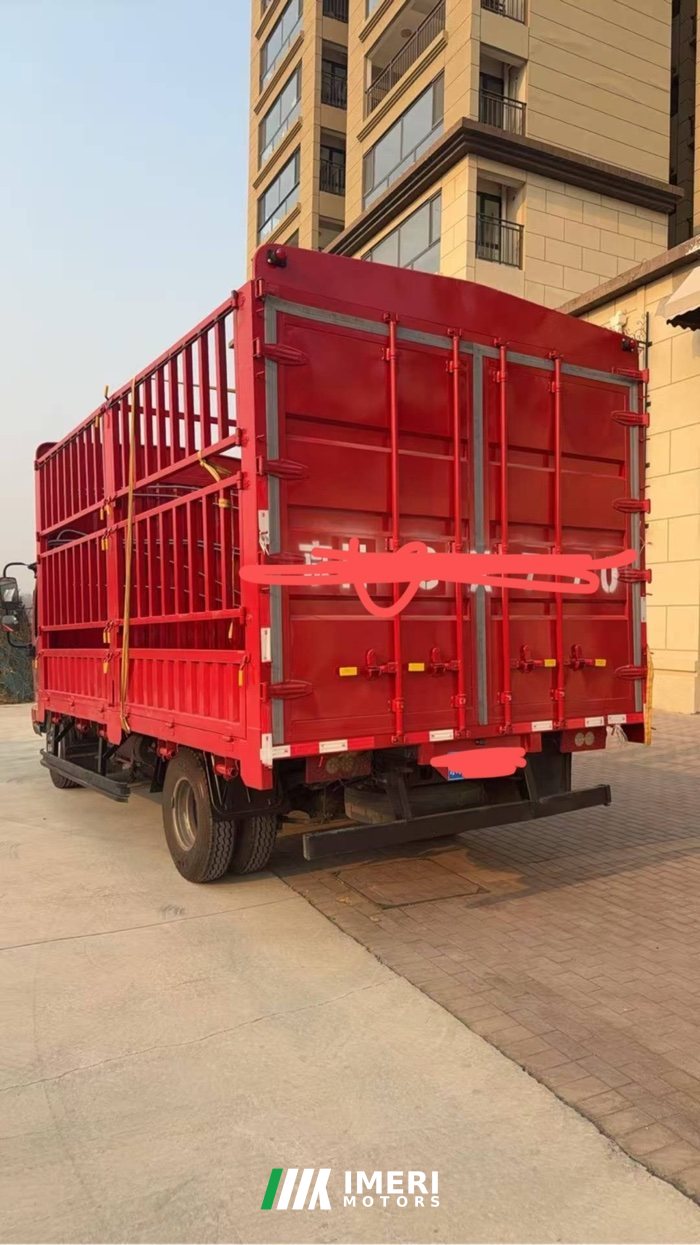 Foton Ollin CTS 156 hp 4X2 4.17 m - truck from China