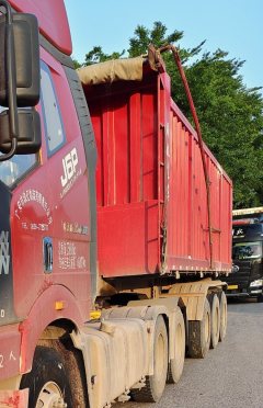 8 m x2.55 m 3 semi-trailer - ფოტო 1
