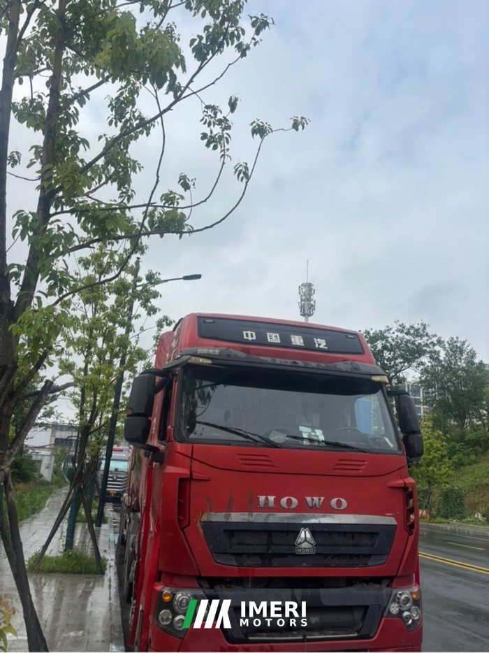 Sinotruk HOWO T7H 480 hp 6X4 - truck from China