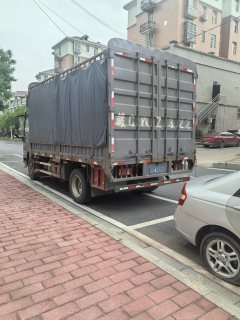SINOTRUK HOWO Light Duty Truck Commander 180 hp 4X2 3.85 m - ფოტო 3