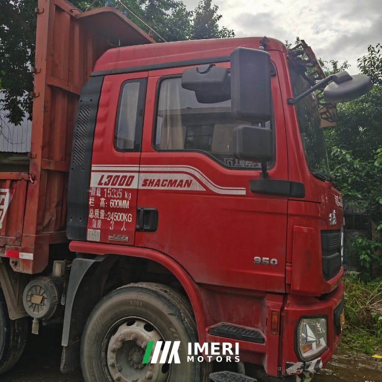 2020 Shacman Delong L3000 300 hp 6X2 7.9 m