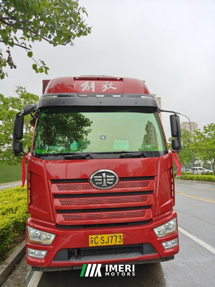 2024 FAW Jiefang J6L 240 hp 4X2 8 m