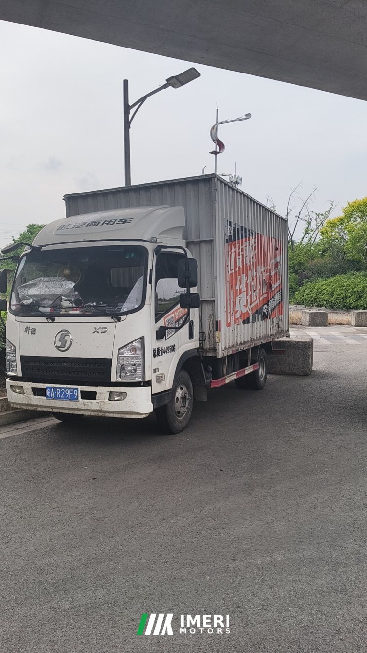 Shacman X9 150 hp 4X2 3.82 m - სატვირთო ჩინეთიდან
