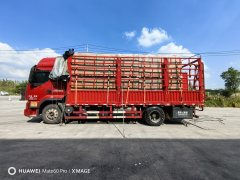 Dongfeng Liuzhou Chenglong H5 270 hp 4X2 6.8 m - ფოტო 4