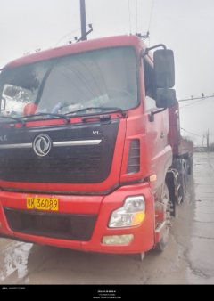 Dongfeng Tianlong VL 400 hp 6X4 - photo 2