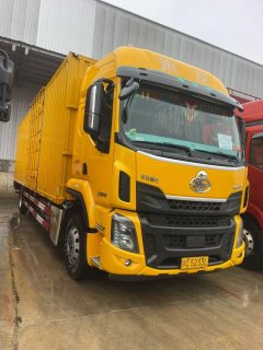 Dongfeng Liuzhou Chenglong H5 260 hp 4X2 9.7 m - ფოტო 2