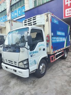 Jiangxi Isuzu EM 120 hp 4X2 4.2 m - фото 1