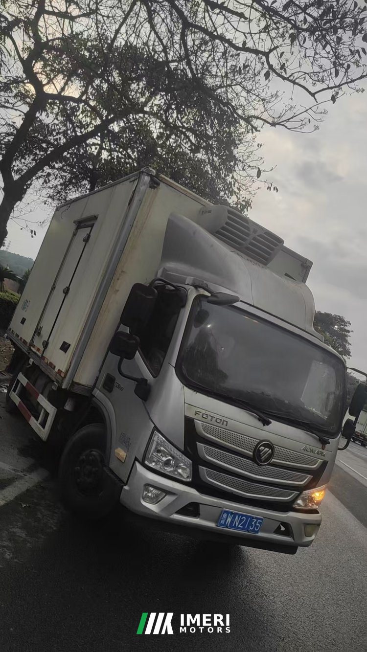 Foton Aumark 3 180 hp 4X2 4.2 m - truck from China