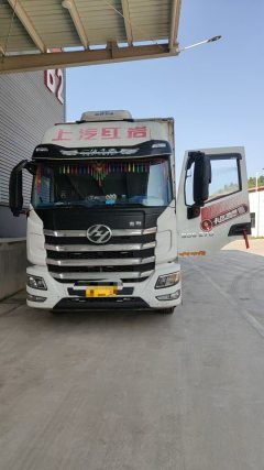 SAIC Hongyan 300 hp 4X2 7.8 m - ფოტო 1