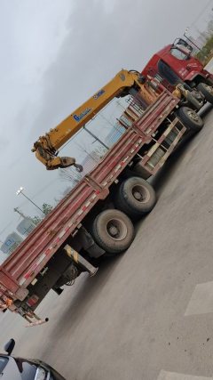Dongfeng Liuzhou Chenglong H5 350 hp 6X4 5.6 m - photo 2