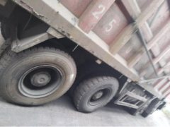 SAIC Hongyan 390 hp 8X4 6.5 m - photo 5
