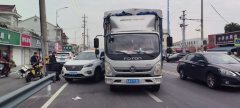 Foton Ollin Express 150 hp 4X2 4.2 m - photo 2