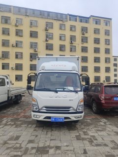 JAC J6 130 hp 4X2 4.15 m - ფოტო 2