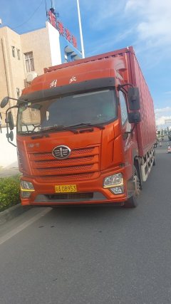 FAW Jiefang J6G 260 hp 4X2 5.8 m - ფოტო 1