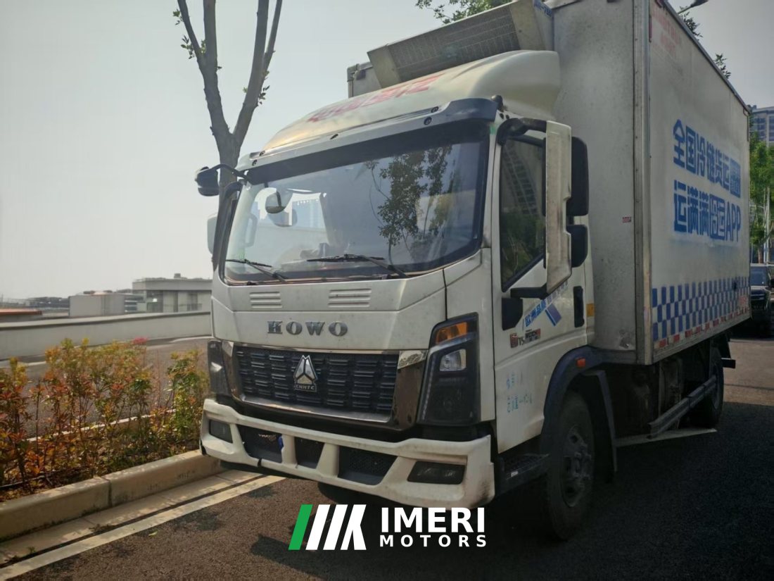 Sinotruk HOWO MATE 160 hp 4X2 4.2 m - truck from China