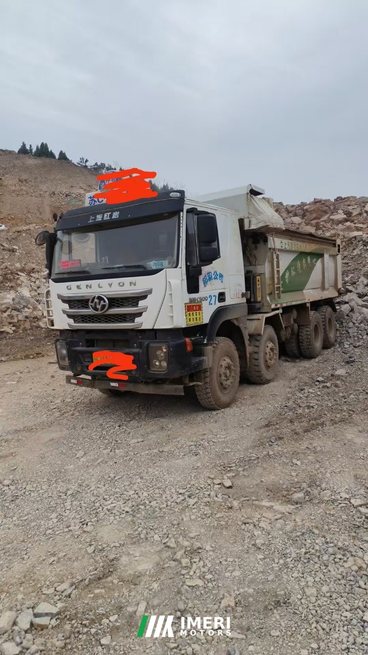2020 SAIC Hongyan Genlyon 350 hp 6X4 5.6 m